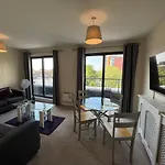 Two Bed Flat White Star Place